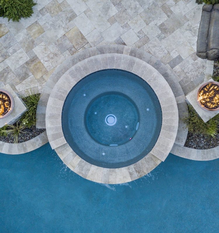 SWiiming pool